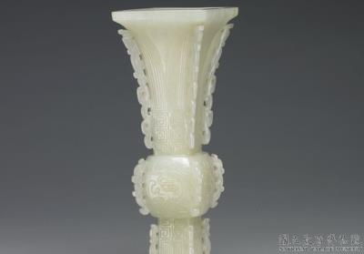 图片[2]-Jade square gu vase with plantain-leaf pattern, Qing dynasty (1644-1911)-China Archive